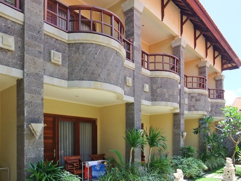 โรงแรมอาดิ จายา กูตา ภายนอก รูปภาพ
